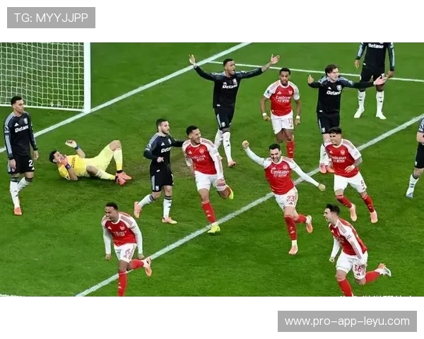 英超战局激烈，精彩瞬间和关键扑救不断上演，英超 比赛