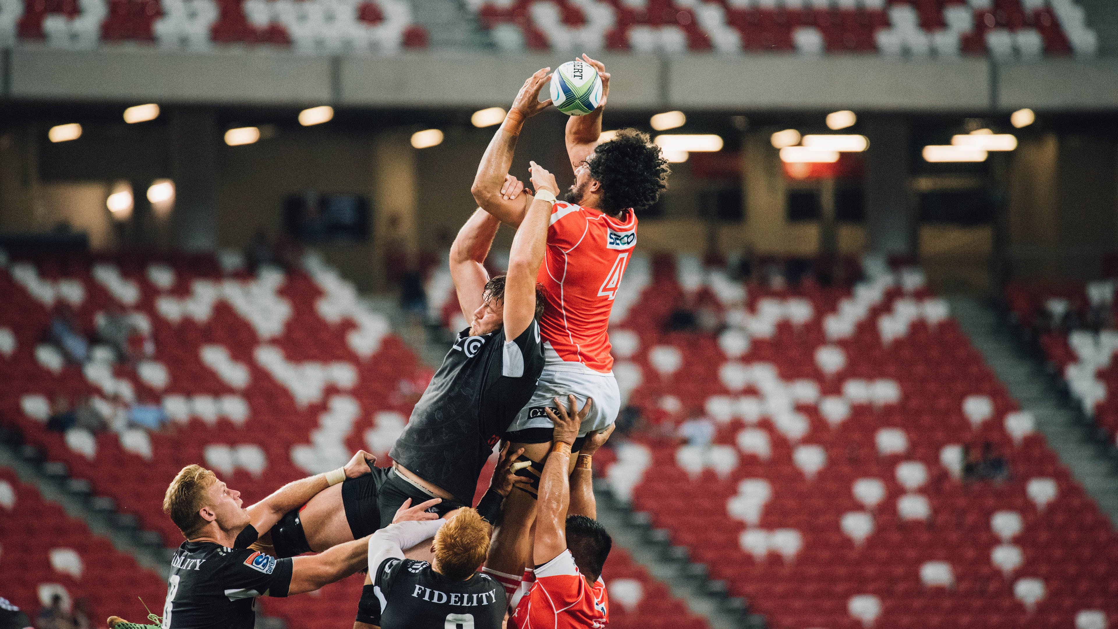 乐鱼体育下载-五大联赛高强度对抗是否提升比赛观赏体验，五大联赛水平最高的